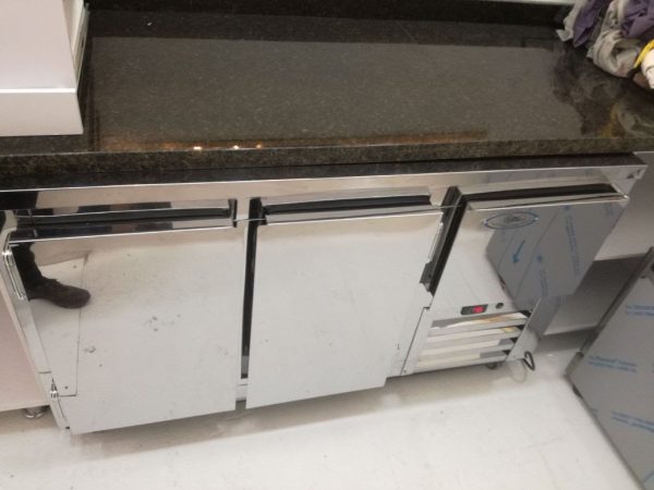 BARRAS O MESAS DE REFRIGERACIÓN/ CONGELACIÓN O MIXTAS - Image 13